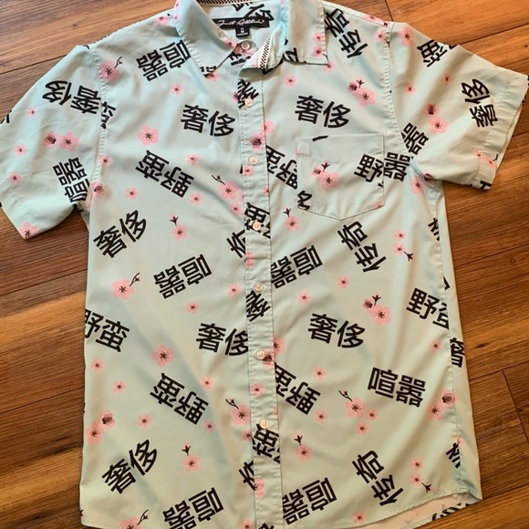 Graphic Just Attitude Cherry Blossom Pastel Blue Button Up Shirt Mens Sz Medium - Picture 7 of 9
